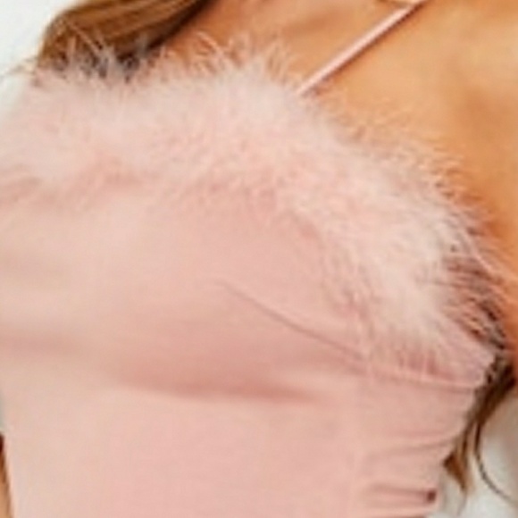 Faux Fur Crop Cami Top - Picture 4 of 8